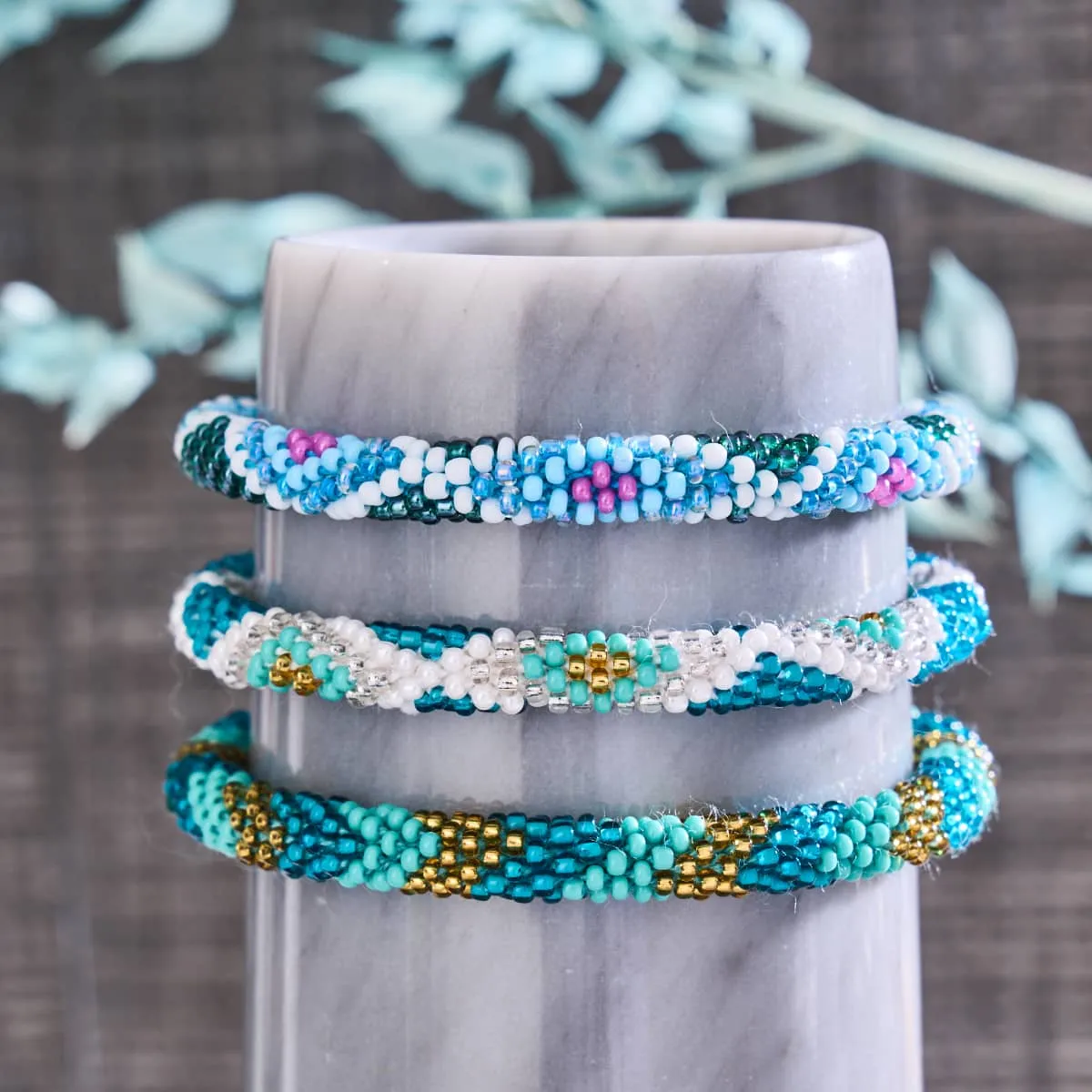 Seafoam Crashing | Himalayan Glass Bead Bracelet