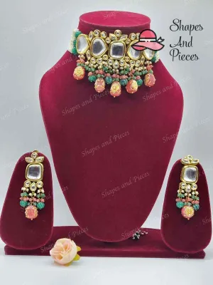 Shisha Cluster Choker Set