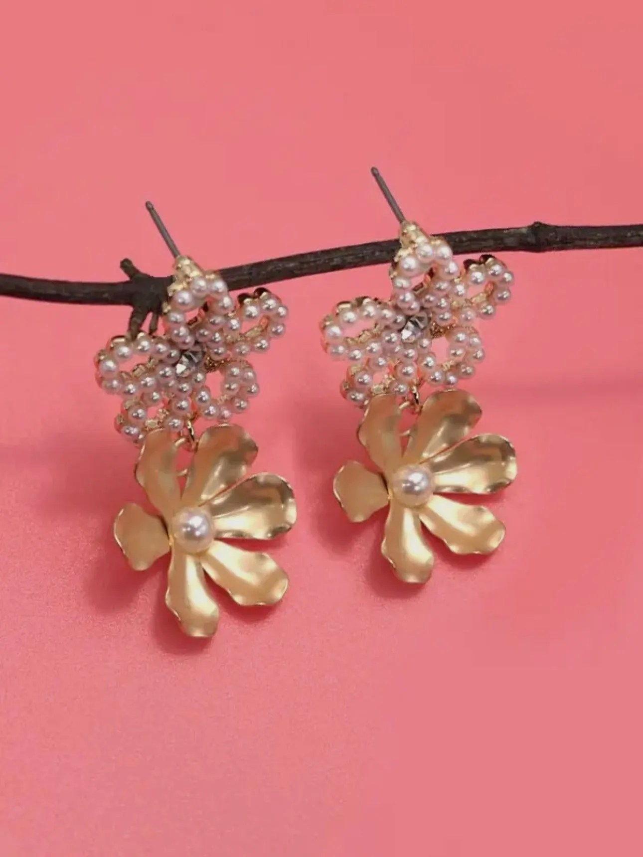 Stacked Flower Earrings: Matte Gold