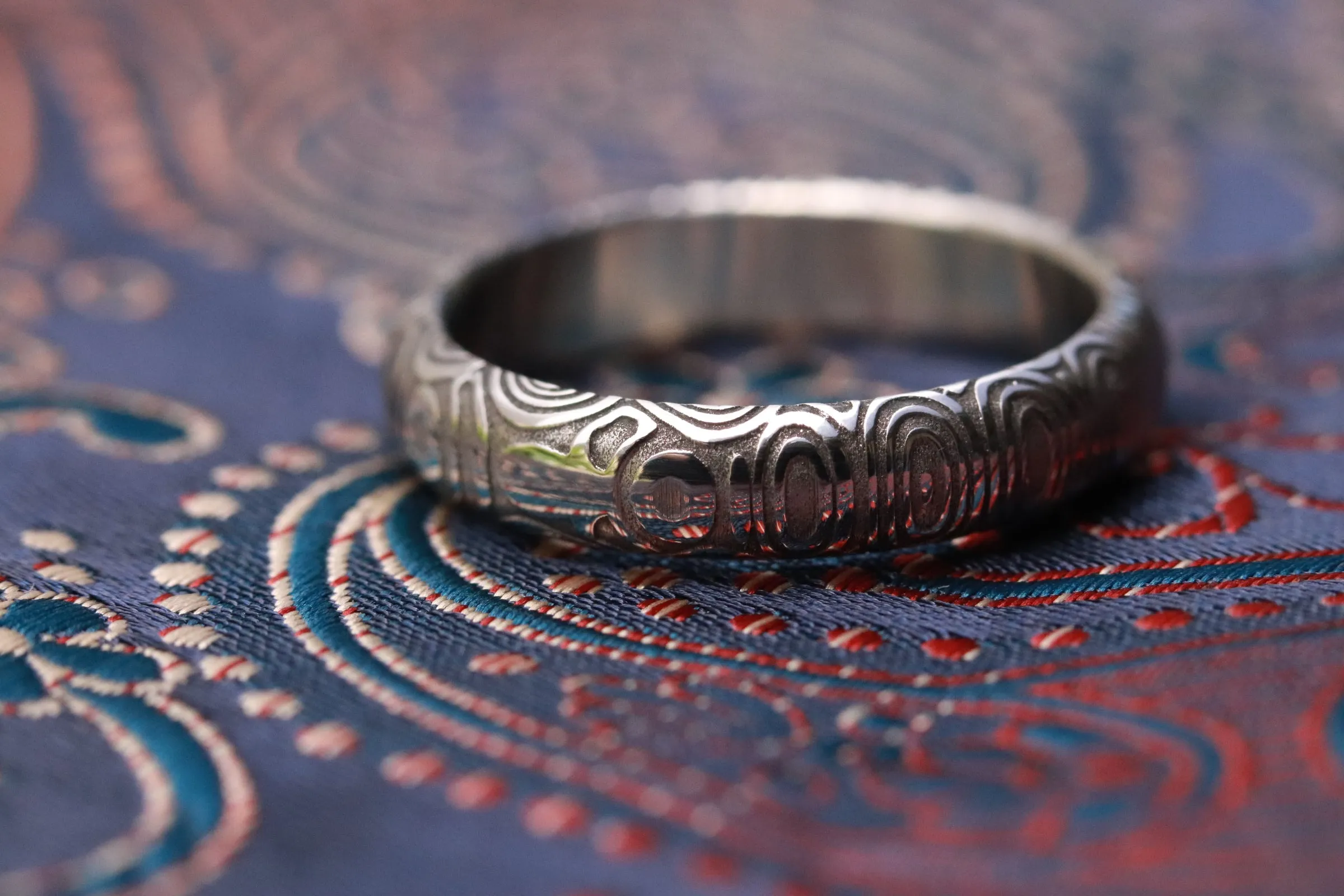 Stainless Damascus natural finish  "bamboo" 3mm or 4mm bluetongue