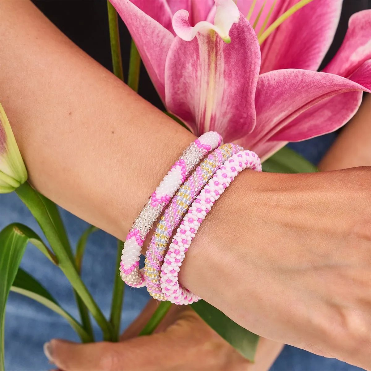 Sunset Rose | Himalayan Glass Bead Bracelet