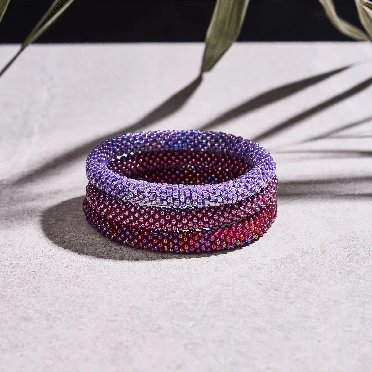 Sweetbriar Bloom | Himalayan Glass Bead Bracelet