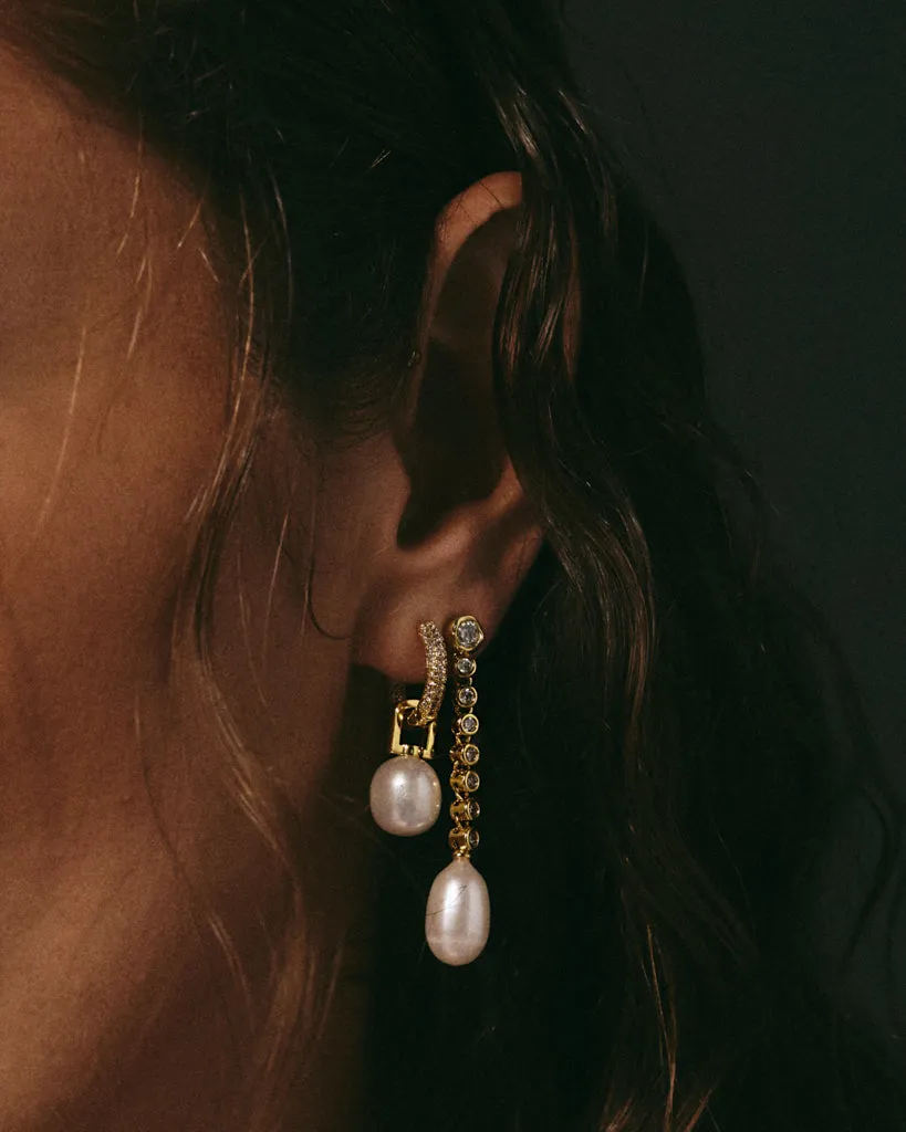 The Pearl Drop Studs