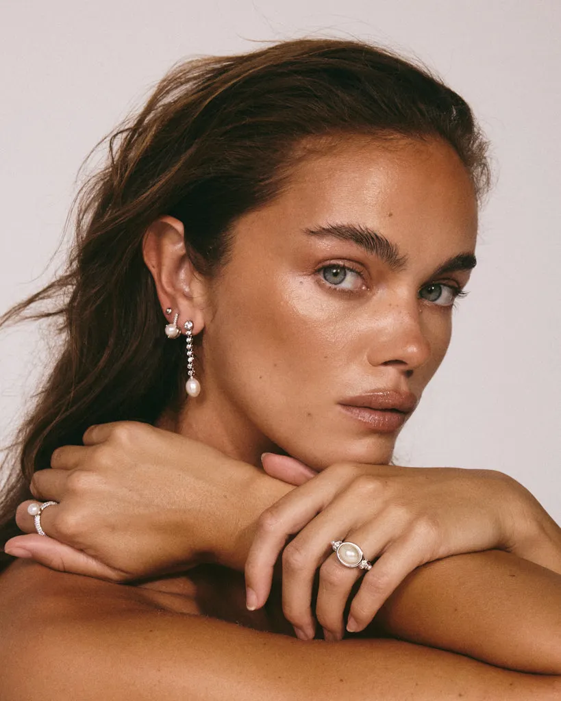 The Pearl Drop Studs