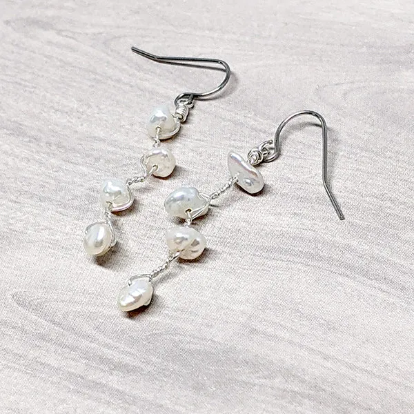 Vines Earrings White Pearl