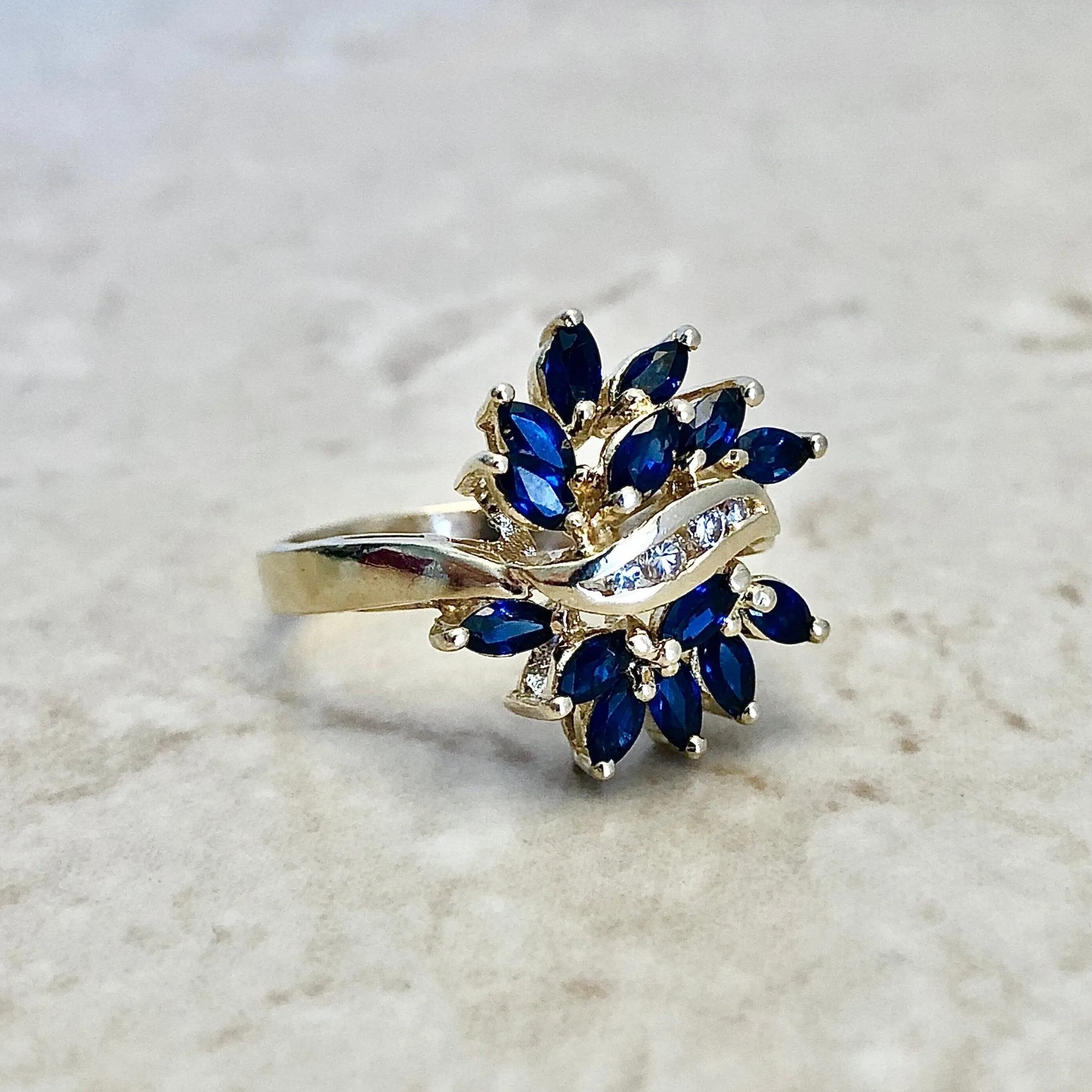 Vintage 14 Karat Yello wGold Sapphire & Diamond Cocktail Ring