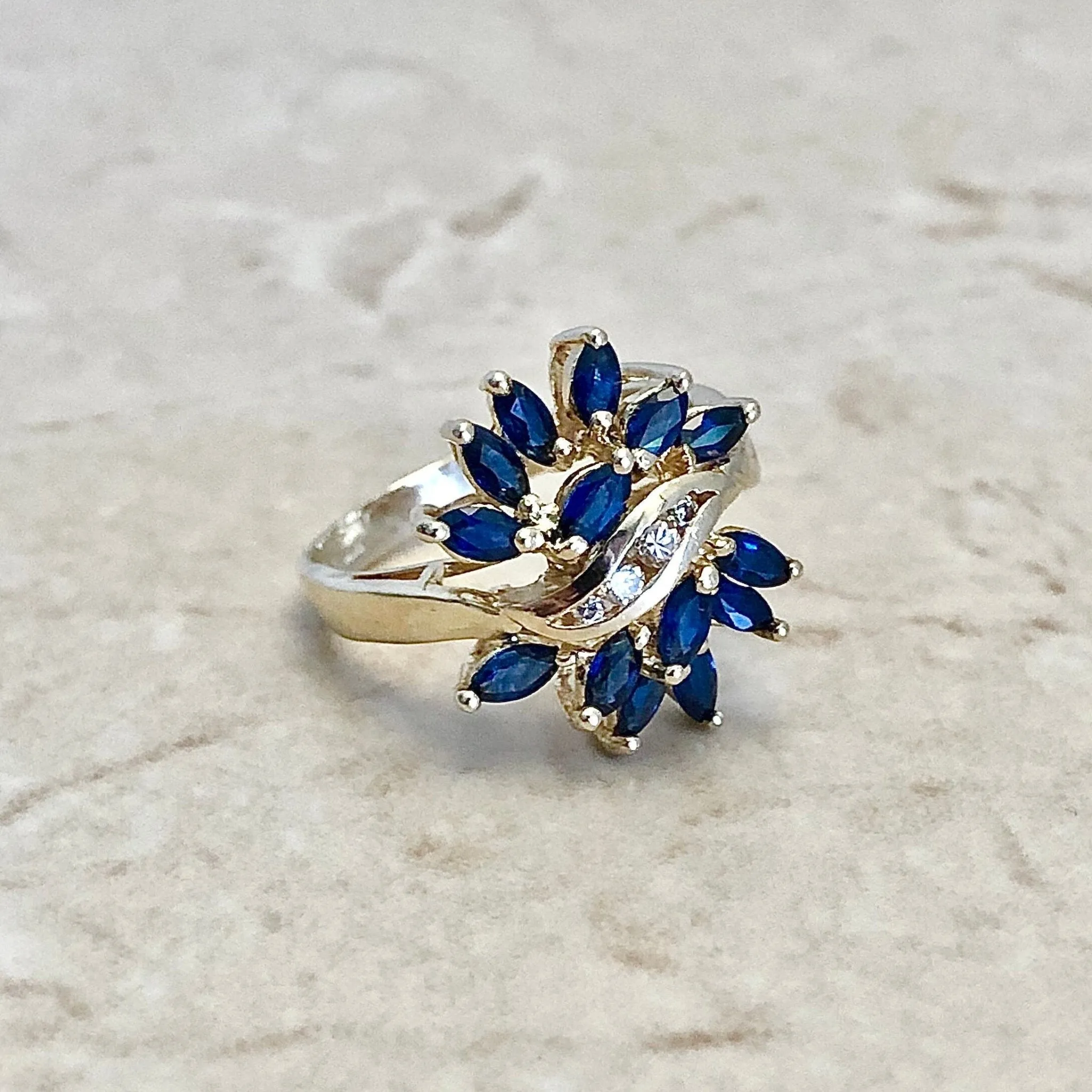 Vintage 14 Karat Yello wGold Sapphire & Diamond Cocktail Ring