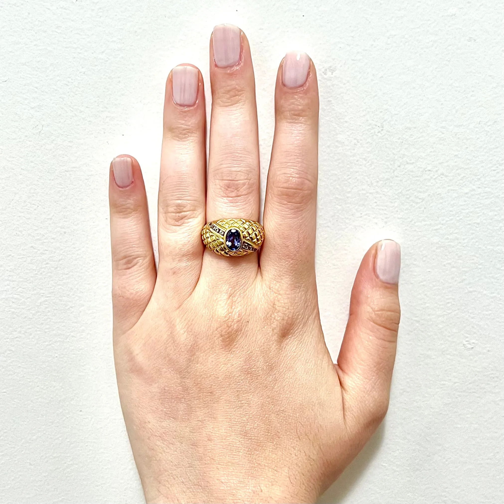 Vintage 14 Karat Yellow Gold Bezel-Set 0.85 Carat Oval Tanzanite & White Topaz Cocktail Ring