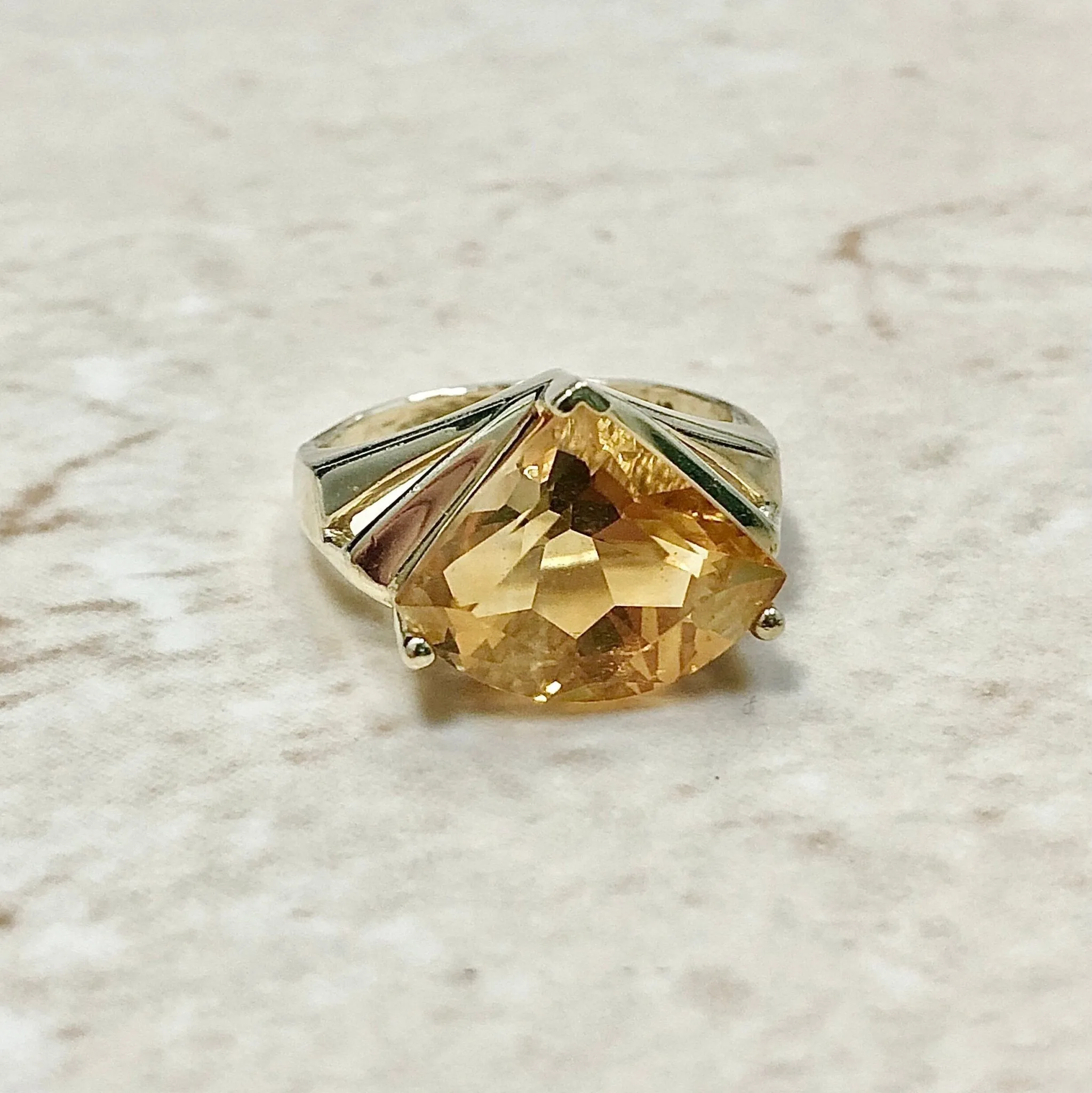 Vintage 14 Karat Yellow Gold Citrine Cocktail Ring