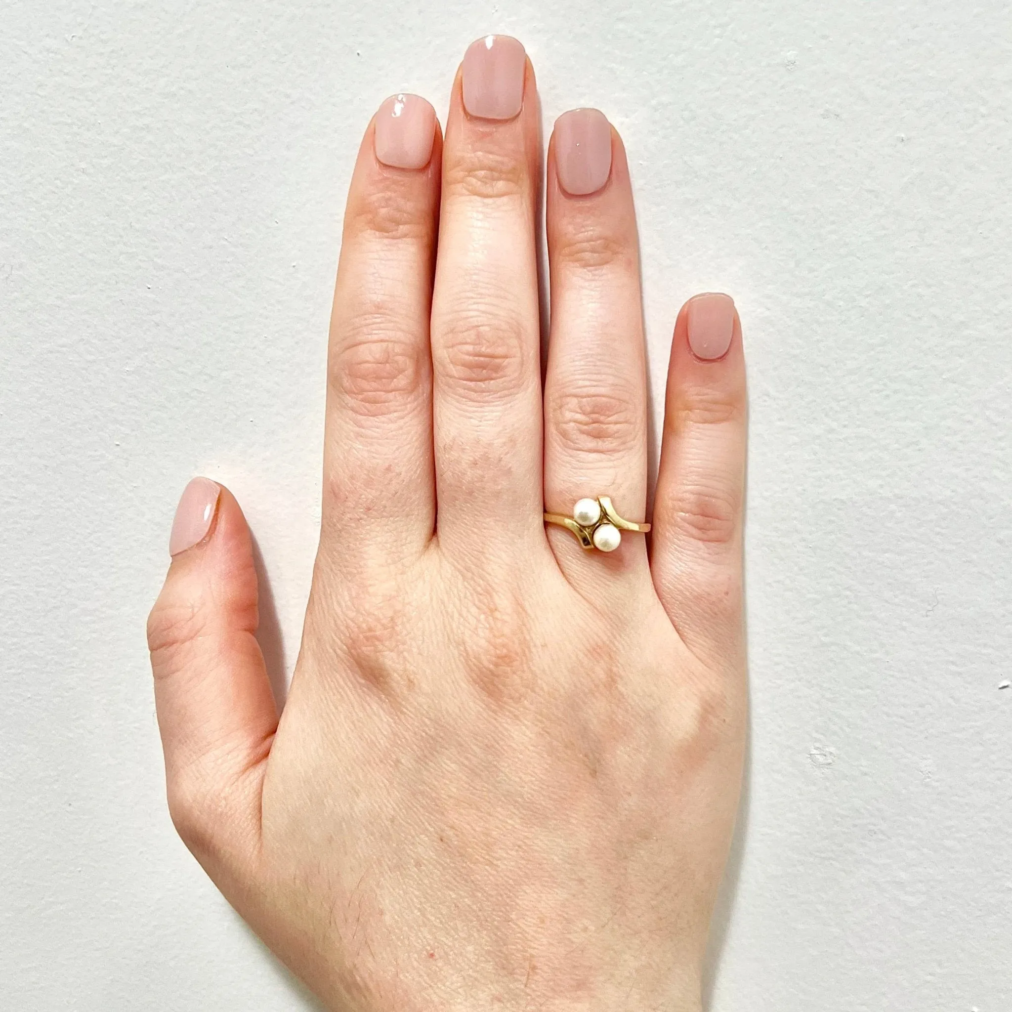 Vintage 14 Karat Yellow Gold Pearl Toi & Moi Ring
