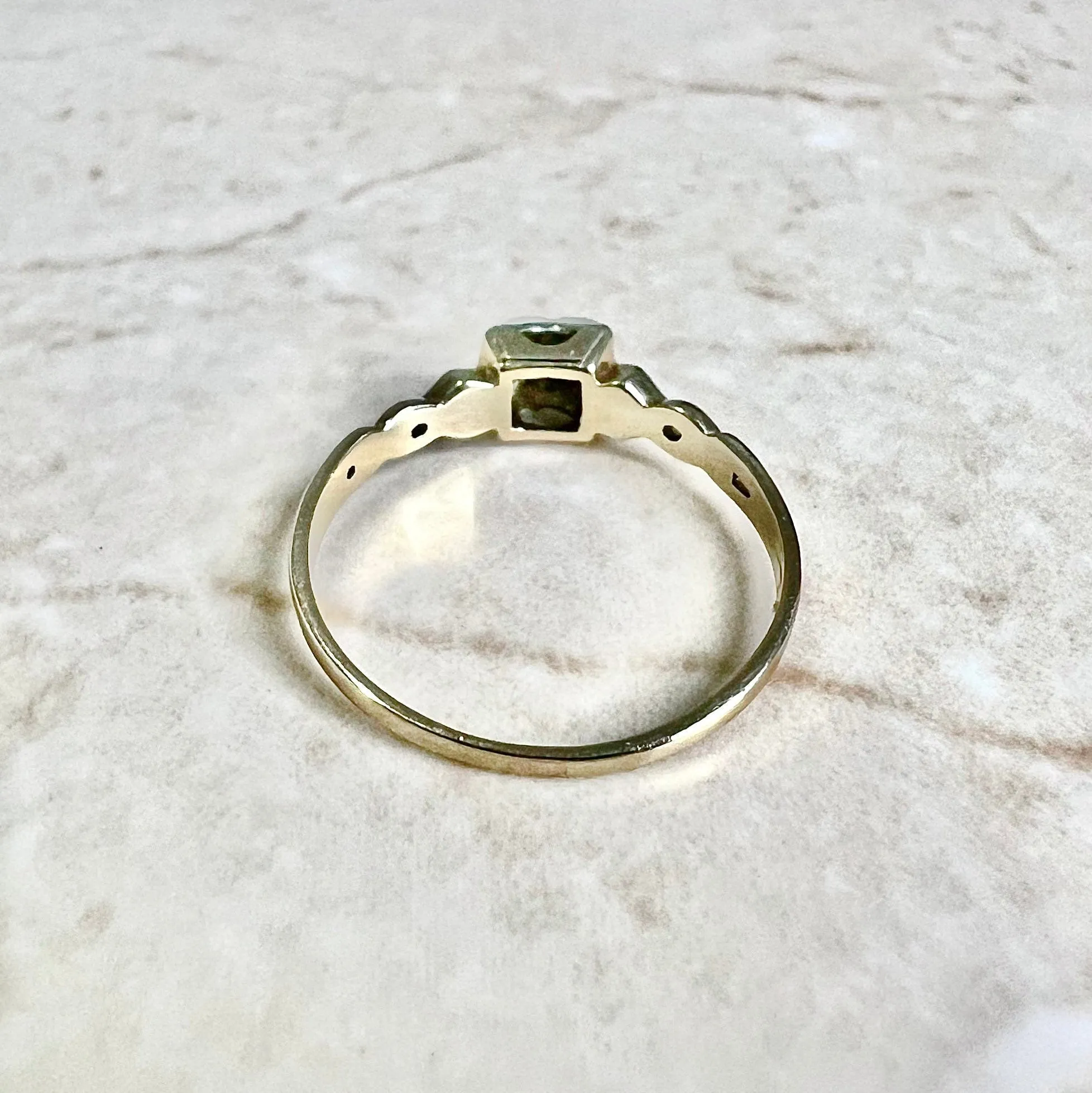 Vintage Art Deco 14 Karat Yellow & White Gold Diamond Solitaire Ring