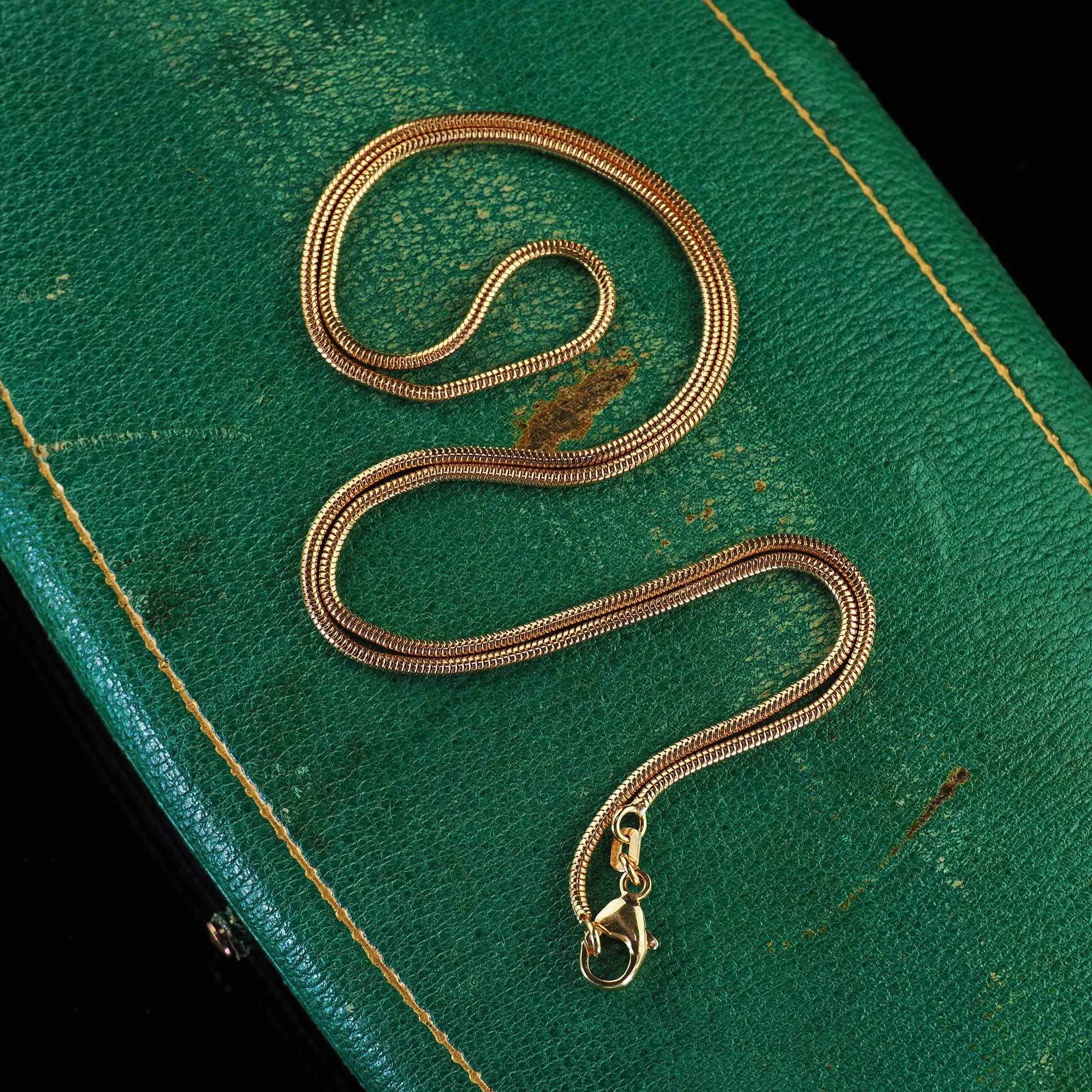 Vintage Estate 14K Yellow Gold Italian Snake Chain Necklace - 19.5 Inches