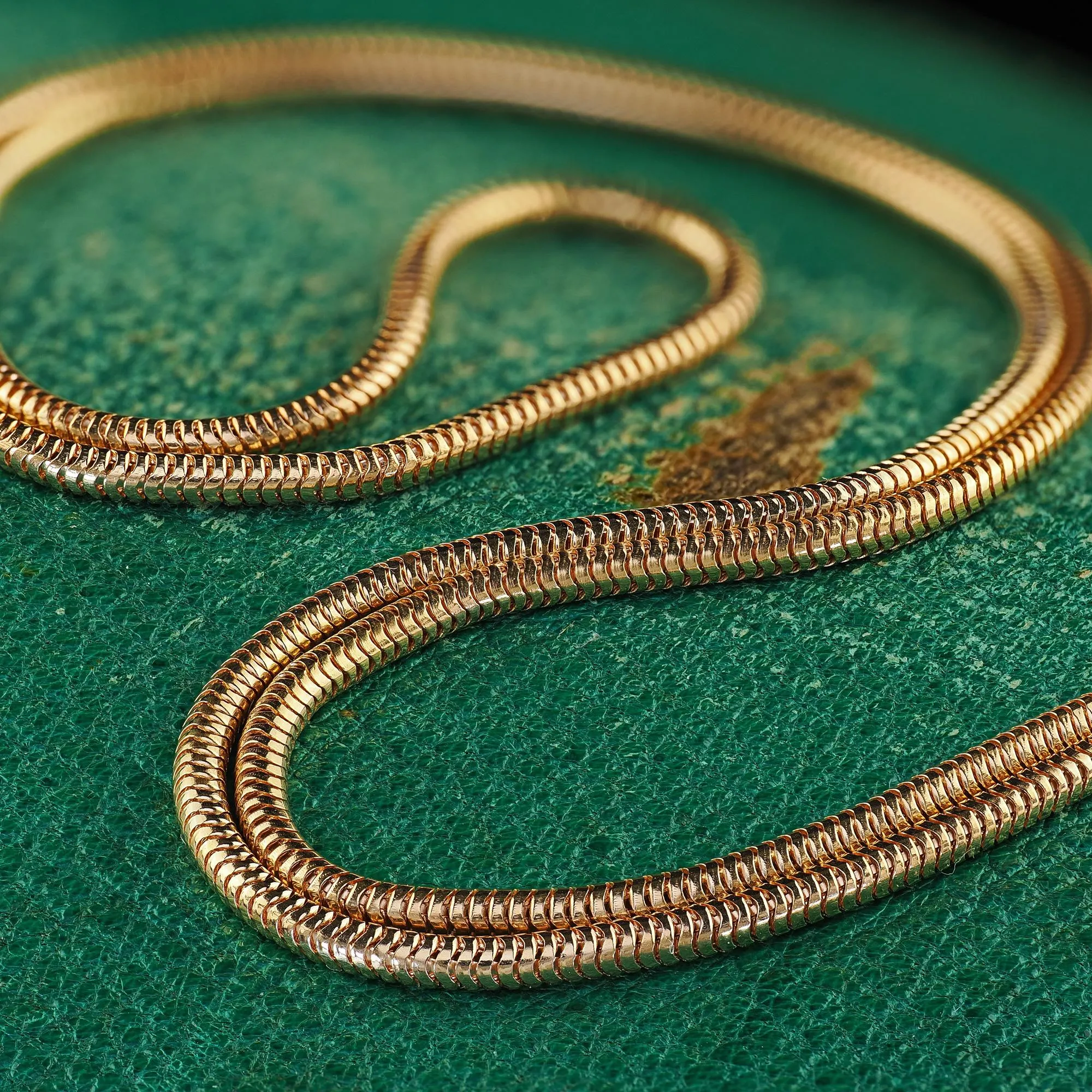 Vintage Estate 14K Yellow Gold Italian Snake Chain Necklace - 19.5 Inches