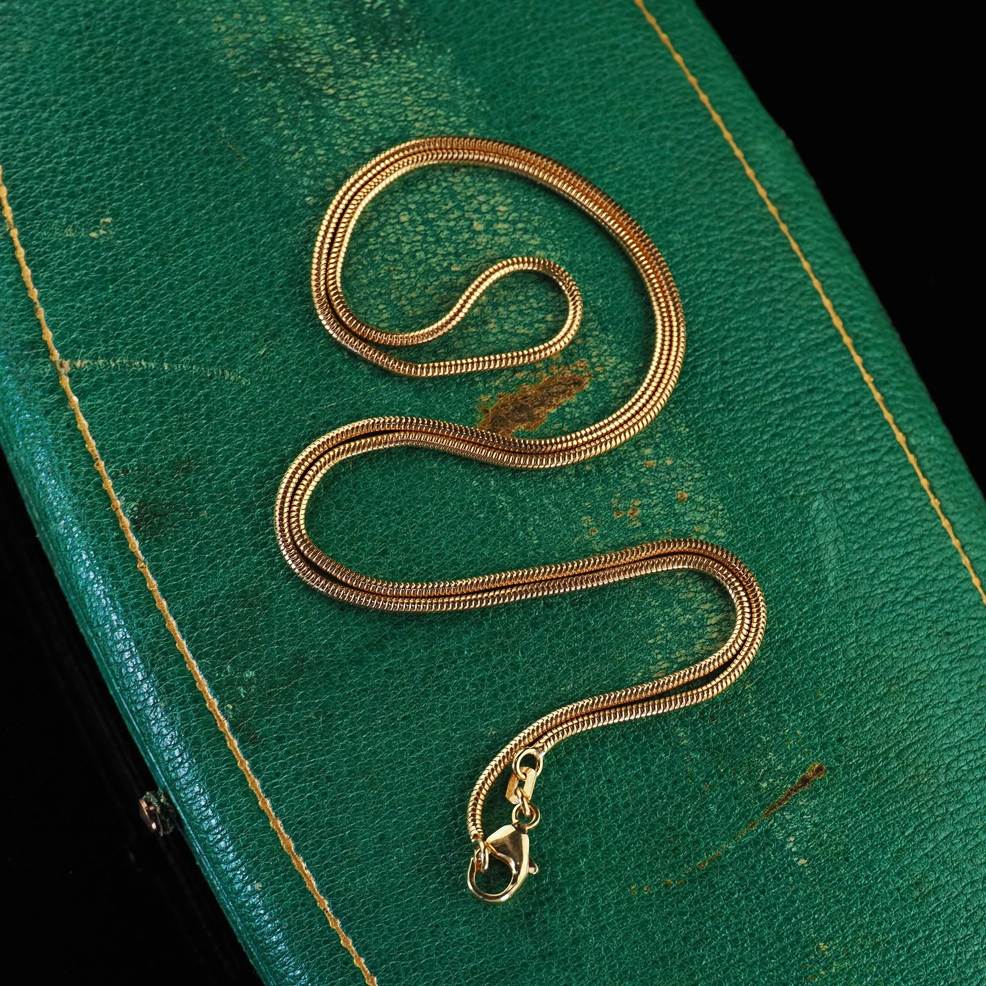 Vintage Estate 14K Yellow Gold Italian Snake Chain Necklace - 19.5 Inches