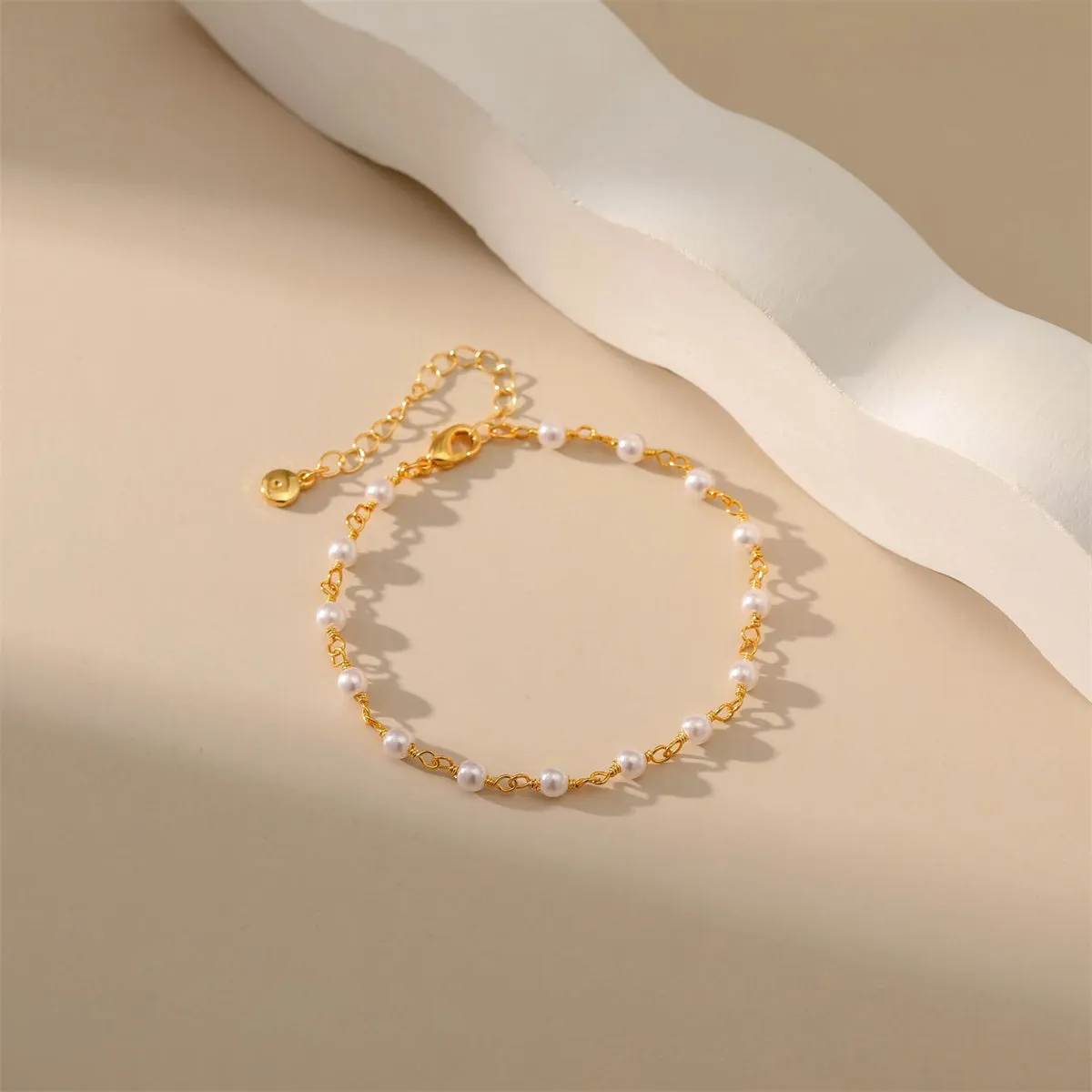 White Pearl & 18K Gold-Plated Round Station Anklet
