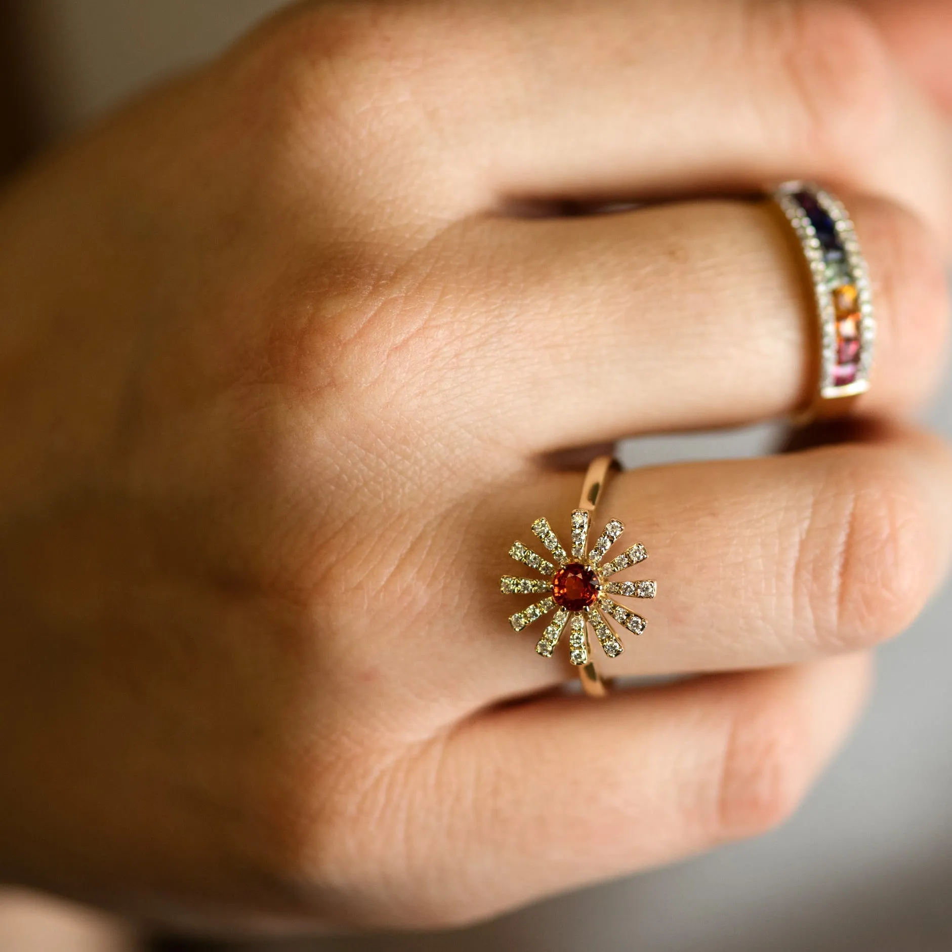 Yellow Gold Sun Style Ring with Diamond and Orange Sapphire