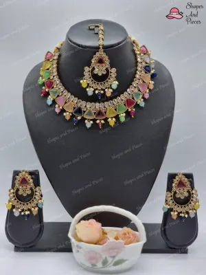 Zaraa Necklace Set